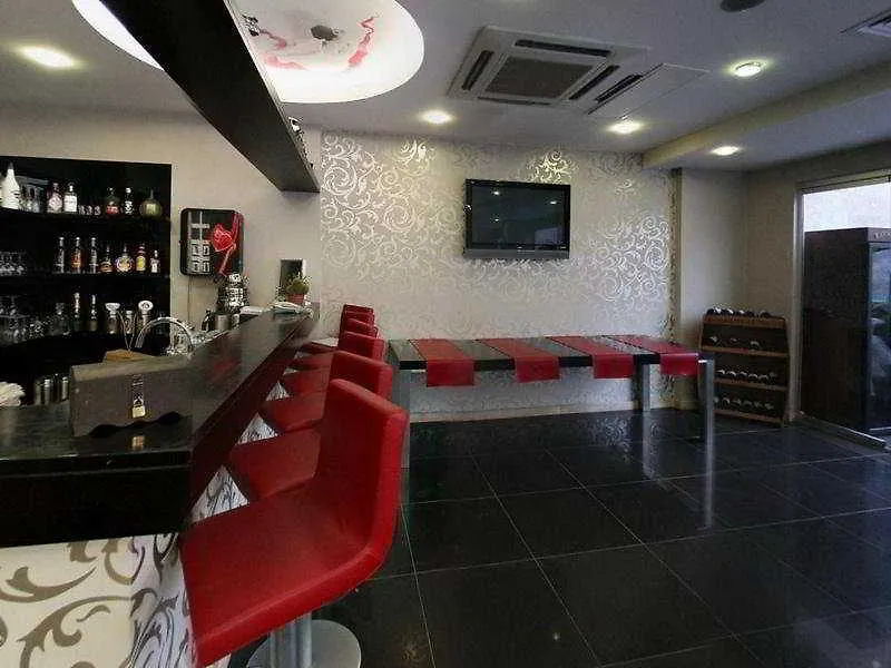 May Park Hotel Izmir 4*,