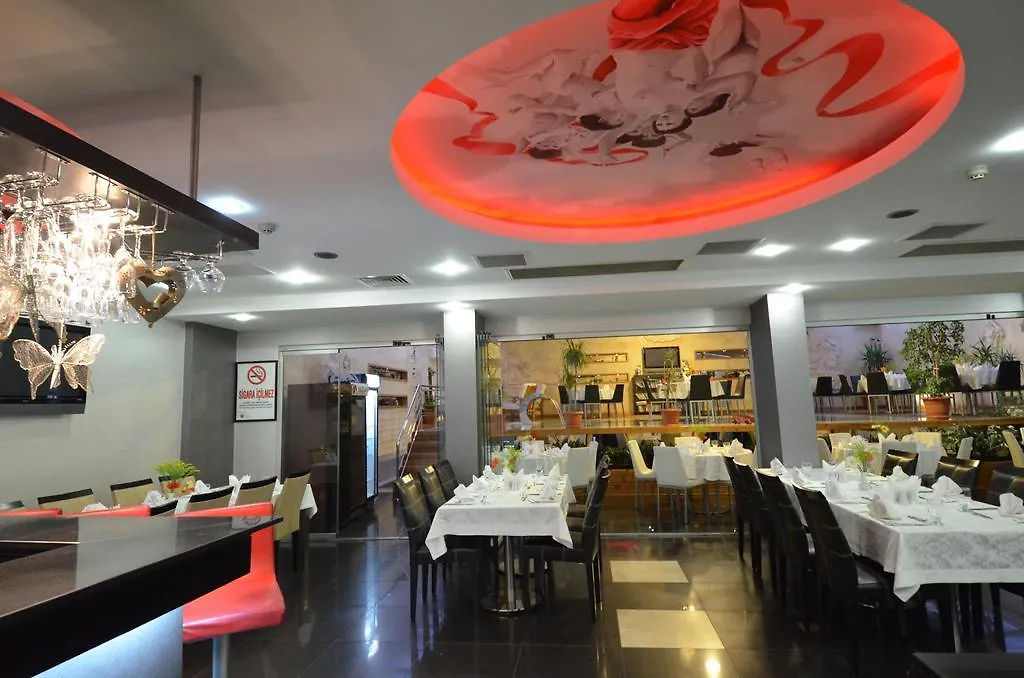 May Park Hotel İzmir 4*,  Türkiye